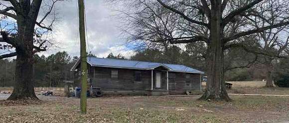 2.469 Acres of Residential Land with Home for Auction in Blountsville, Alabama