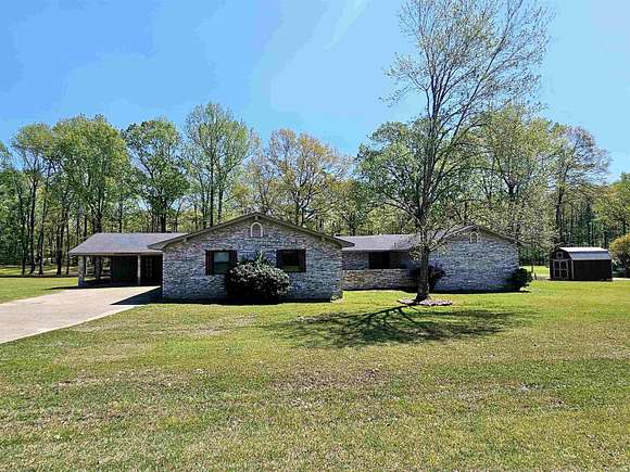 2.5 Acres of Residential Land with Home for Sale in Fordyce, Arkansas