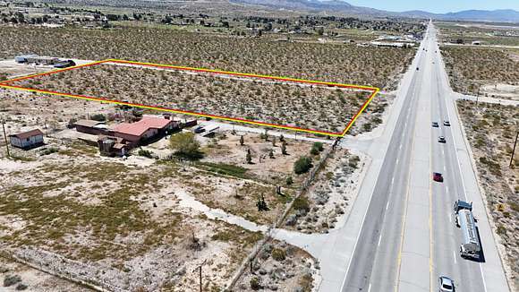 4.4 Acres of Residential Land for Sale in Pearblossom, California