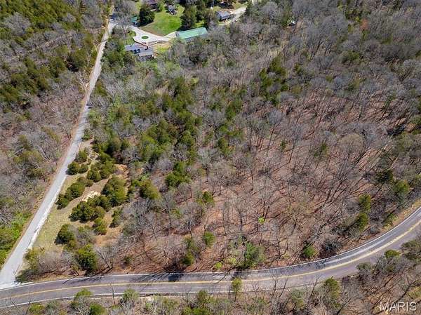 8 Acres of Residential Land for Sale in Pacific, Missouri