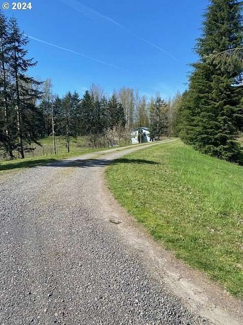 5 Acres of Residential Land for Sale in Kelso, Washington