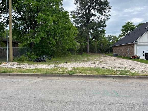 0.14 Acres of Land for Sale in Tyler, Texas