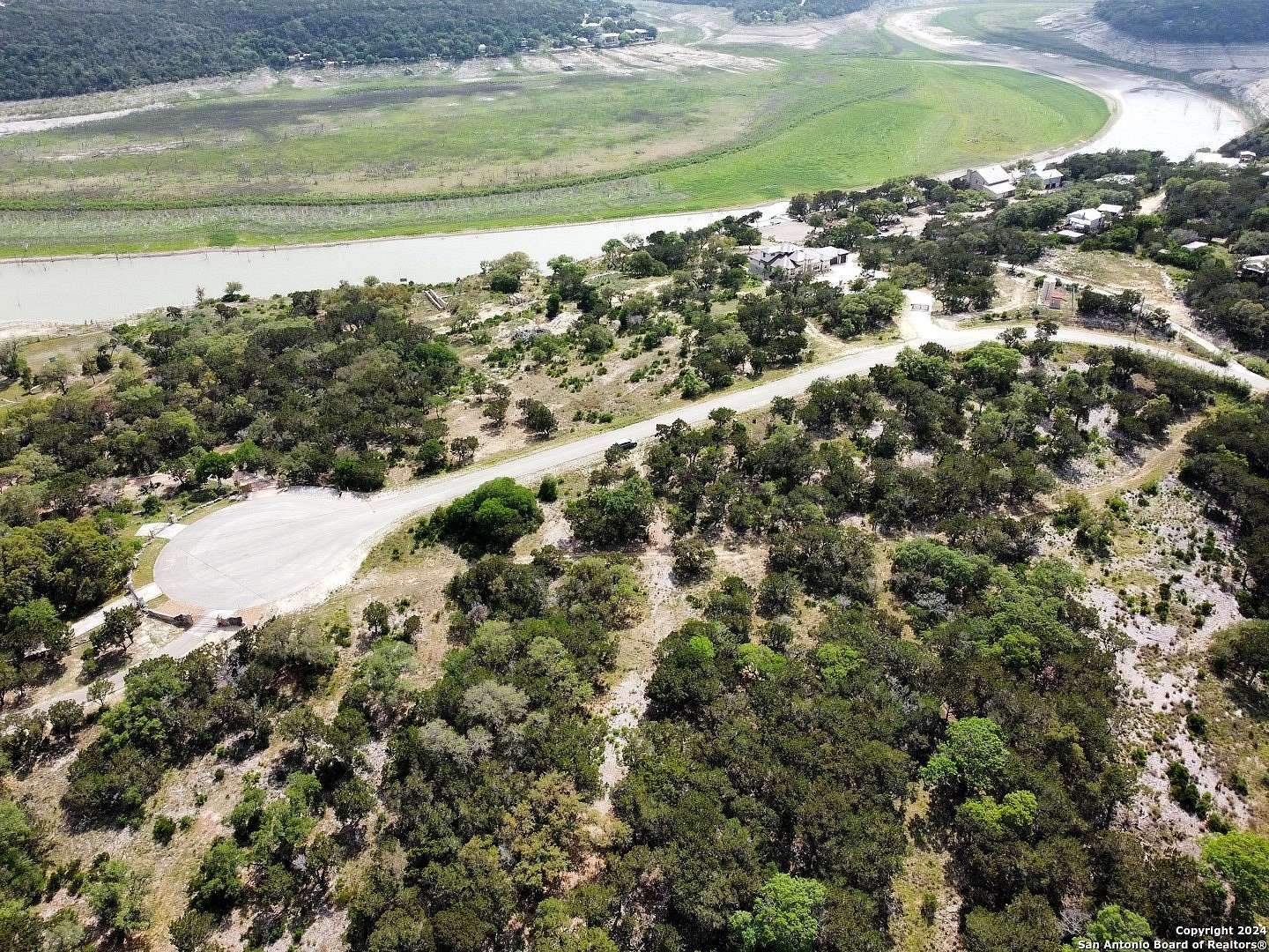 2 Acres of Residential Land for Sale in Lakehills, Texas