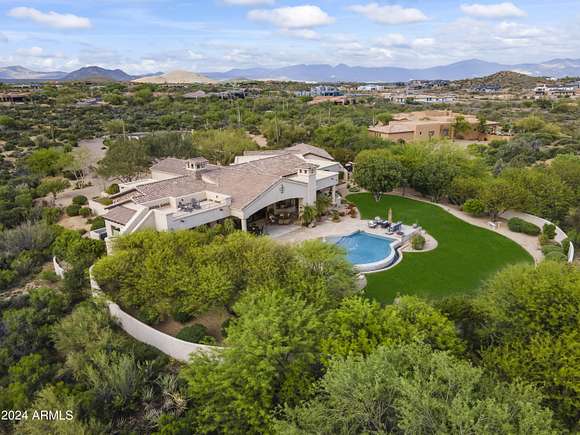 3.03 Acres of Residential Land with Home for Sale in Scottsdale, Arizona