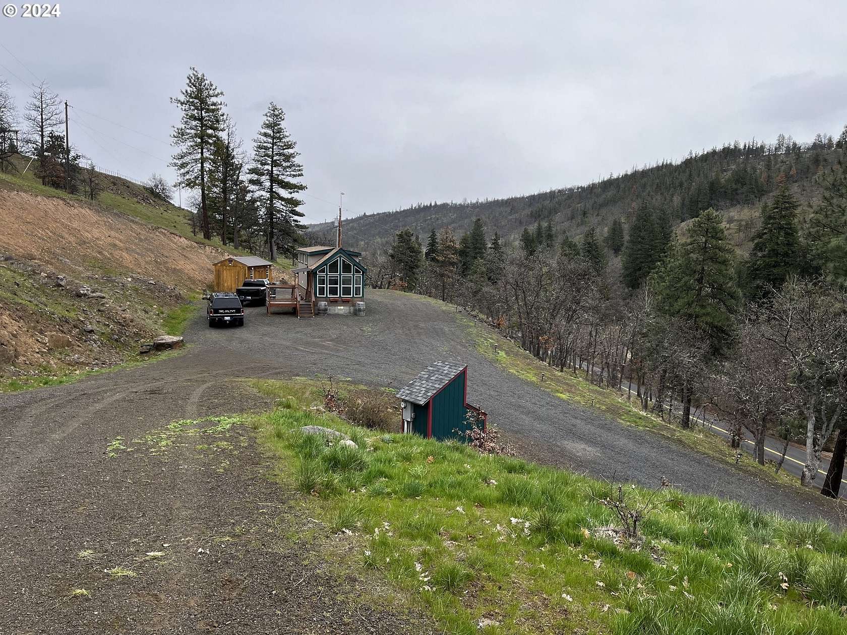 8.89 Acres of Residential Land with Home for Sale in Dufur, Oregon