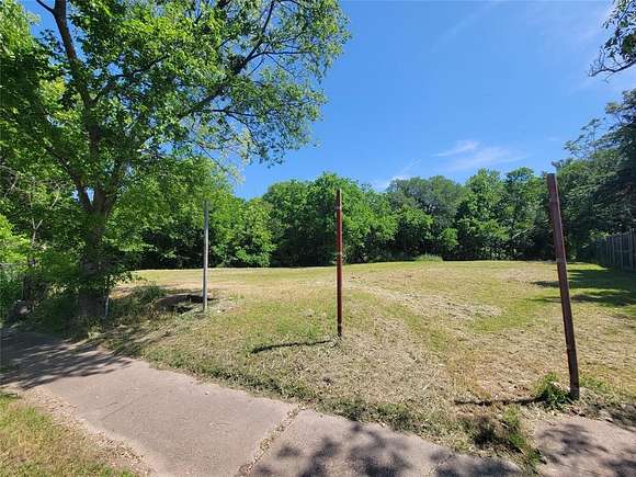 0.35 Acres of Residential Land for Sale in Dallas, Texas