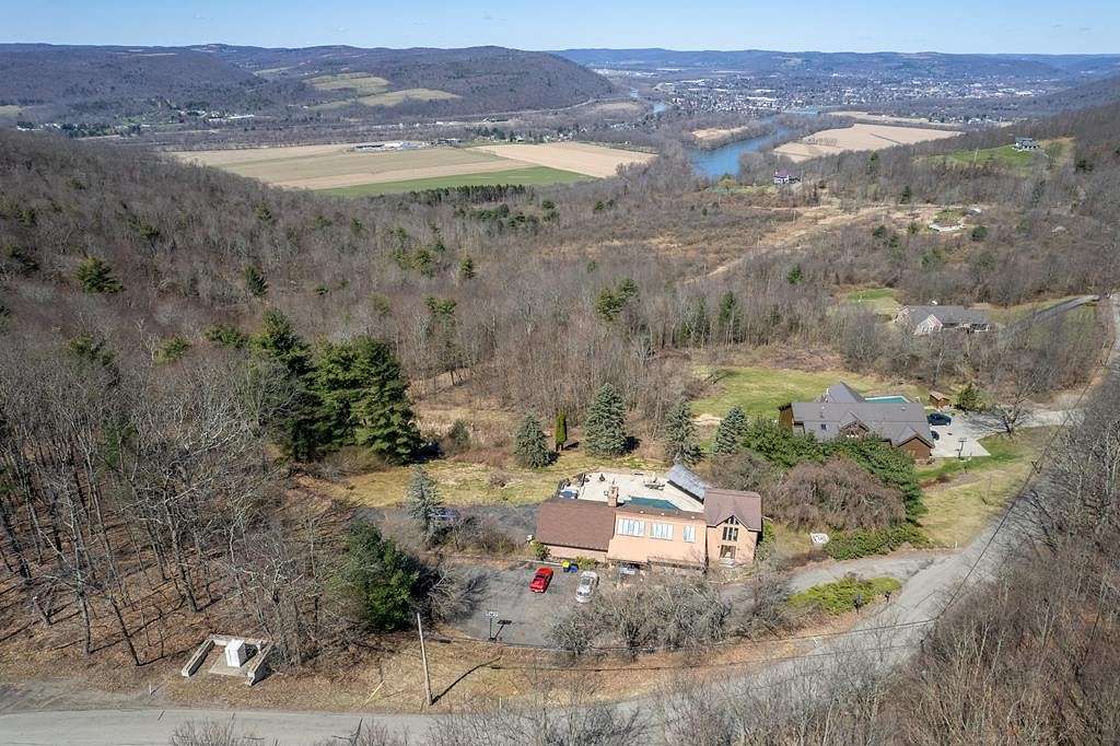 2.46 Acres of Residential Land with Home for Sale in Athens, Pennsylvania