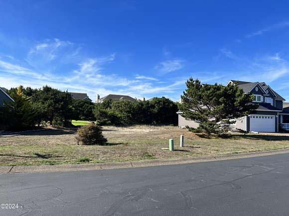 0.21 Acres of Residential Land for Sale in South Beach, Oregon