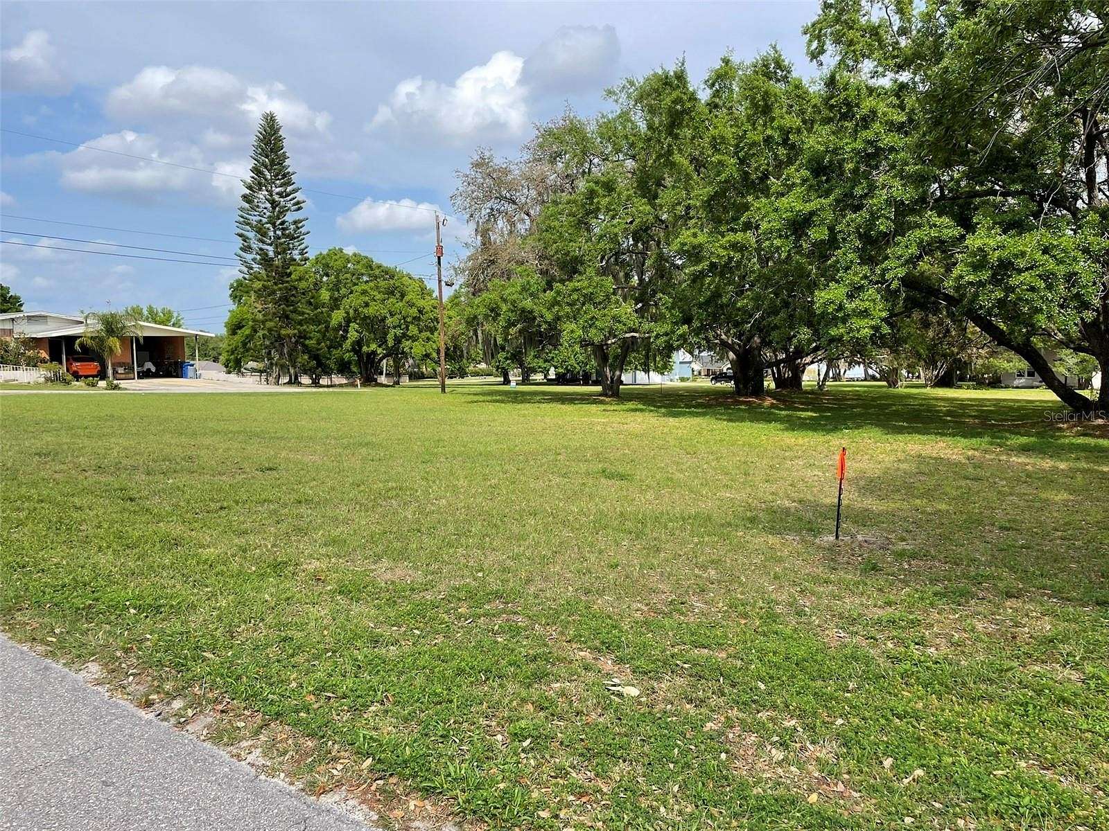 0.33 Acres of Residential Land for Sale in Lake Alfred, Florida