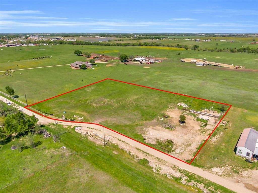 2.95 Acres of Residential Land for Sale in Waxahachie, Texas