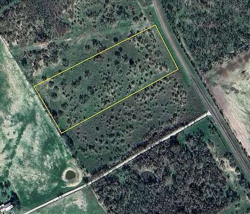 5 Acres of Land for Sale in Mart, Texas