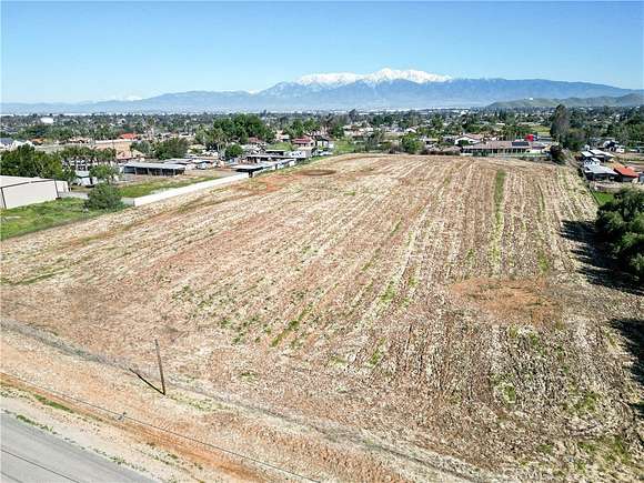 5 Acres of Land for Sale in Jurupa Valley, California