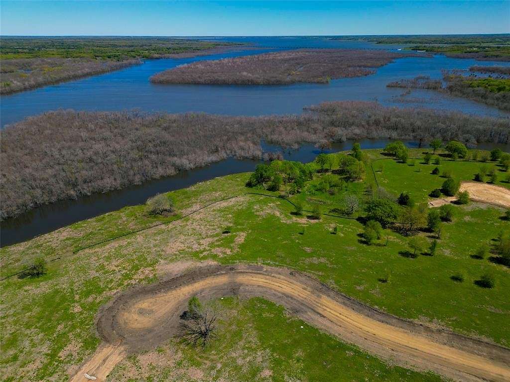1.01 Acres of Land for Sale in Dodd City, Texas