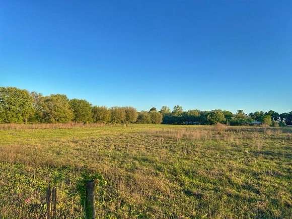 5.4 Acres of Land for Sale in Bell, Florida