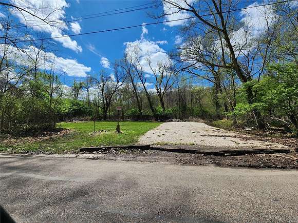 1.2 Acres of Residential Land for Sale in Ballwin, Missouri
