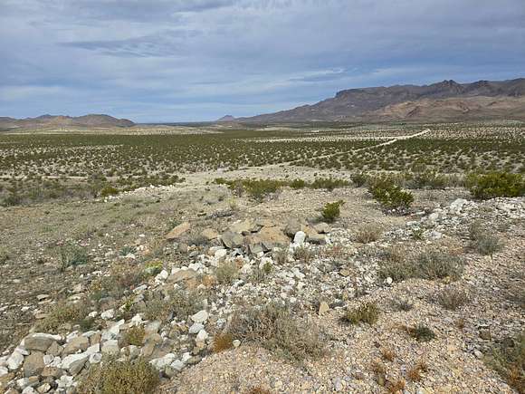 40.1 Acres of Land for Sale in Alpine, Texas