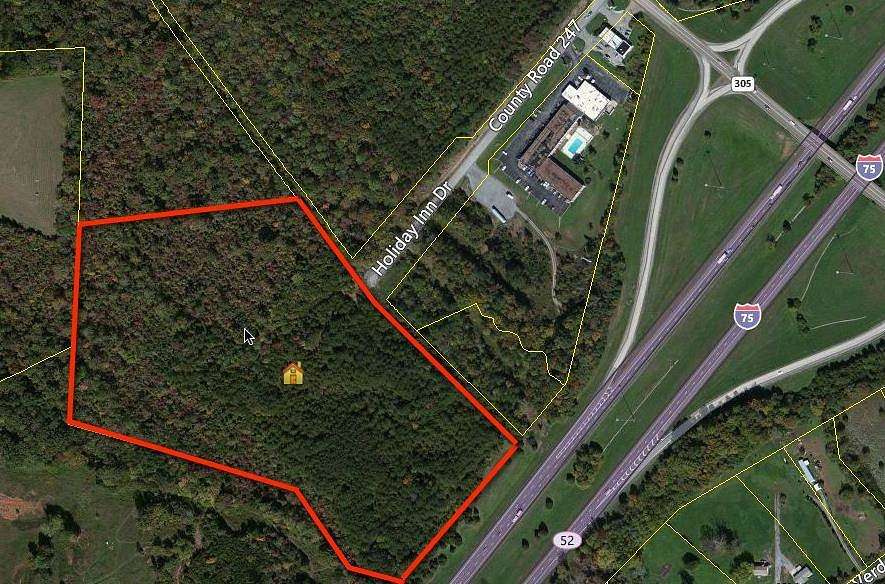 28 Acres of Land for Sale in Athens, Tennessee