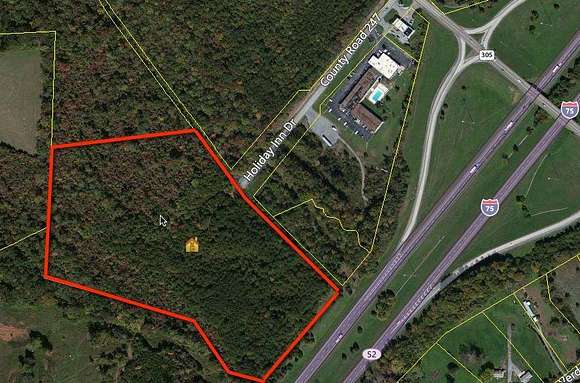 28 Acres of Land for Sale in Athens, Tennessee