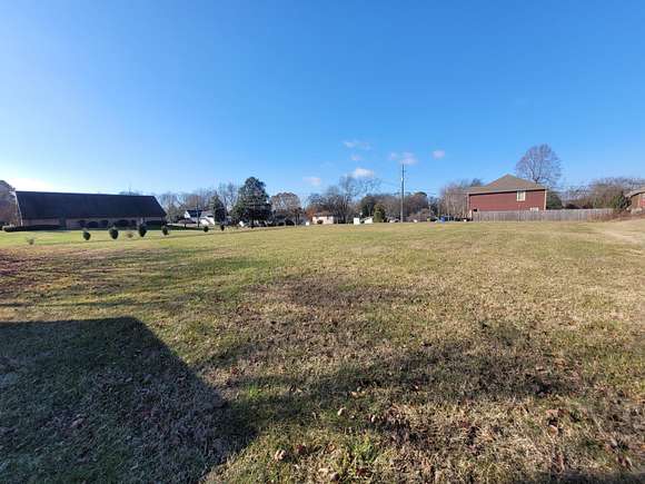 0.73 Acres of Commercial Land for Sale in Cleveland, Tennessee