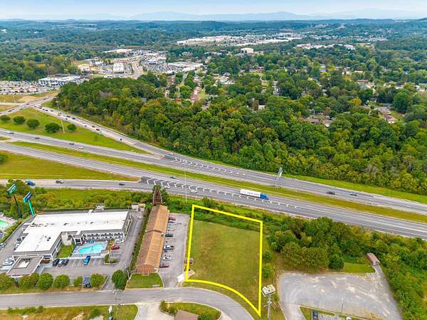 0.79 Acres of Commercial Land for Sale in Cleveland, Tennessee