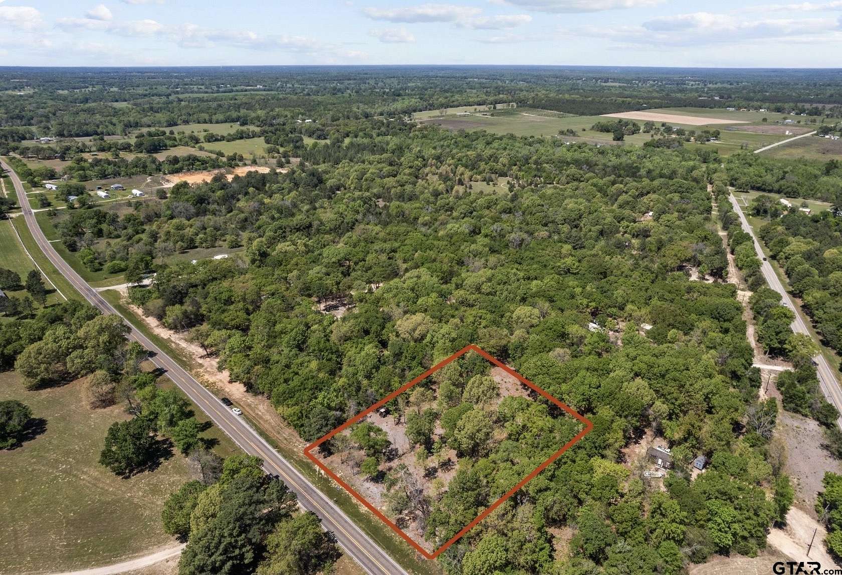 1.5 Acres of Residential Land for Sale in Mineola, Texas