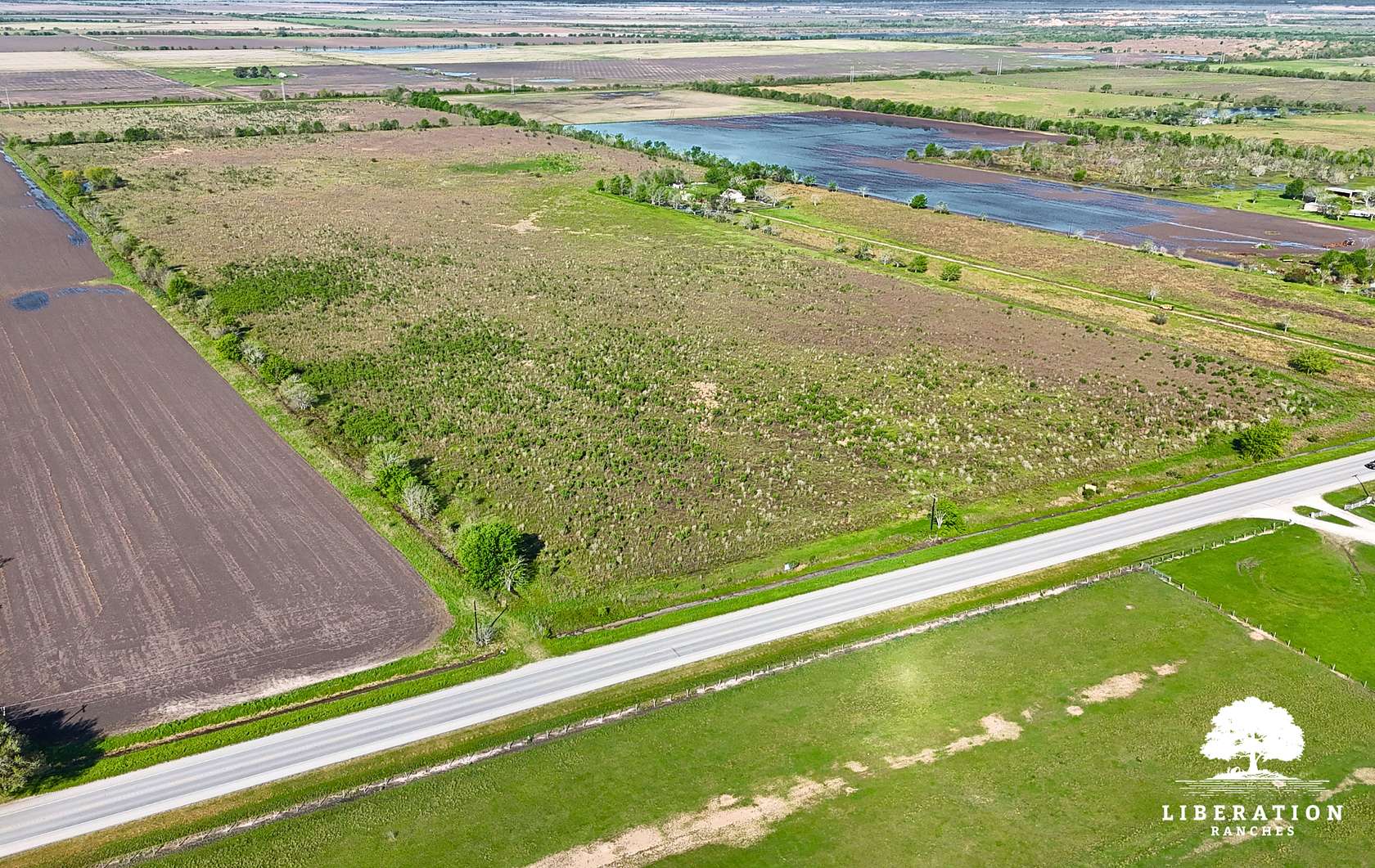 13.7 Acres of Land for Sale in Garwood, Texas