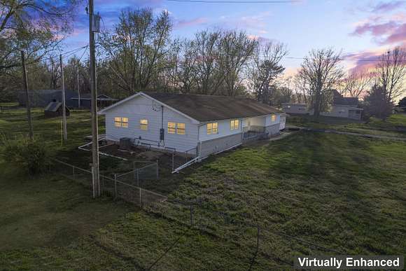 5 Acres of Land with Home for Sale in Springfield, Missouri