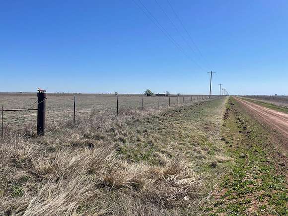 106 Acres of Agricultural Land for Sale in Tulia, Texas