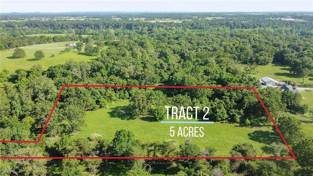 5 Acres of Residential Land for Sale in Gentry, Arkansas