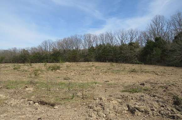 3 Acres of Land for Sale in Macomb, Missouri