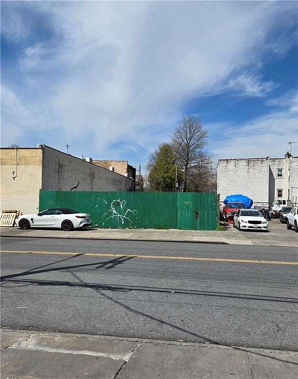 0.092 Acres of Land for Sale in Brooklyn, New York