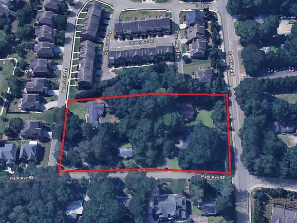2.7 Acres of Residential Land with Home for Sale in Smyrna, Georgia