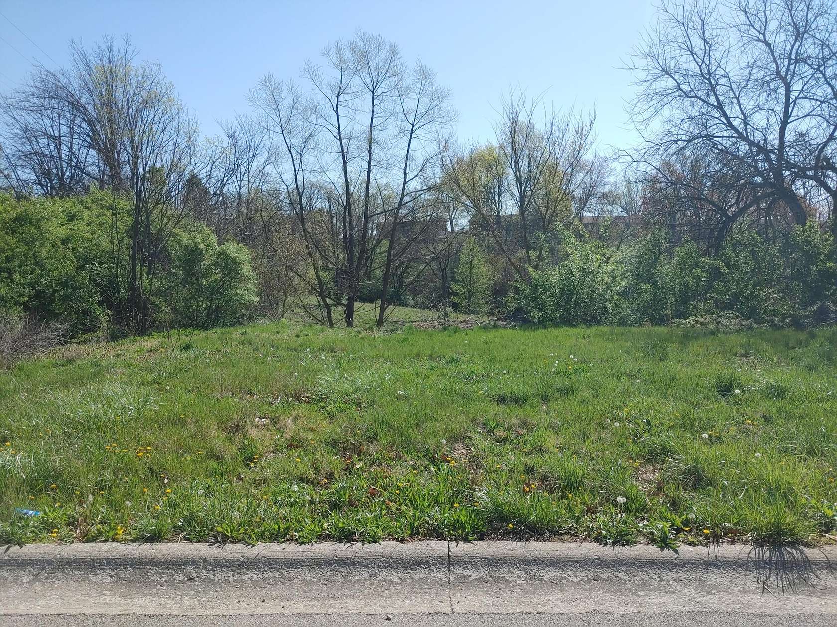0.42 Acres of Residential Land for Sale in Richmond, Kentucky