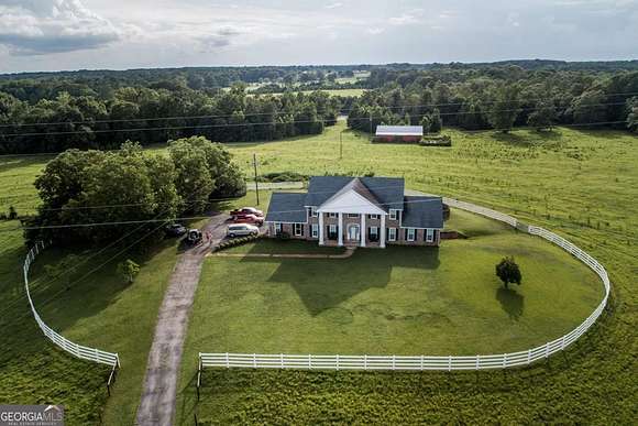 87.2 Acres of Agricultural Land with Home for Sale in Mansfield, Georgia