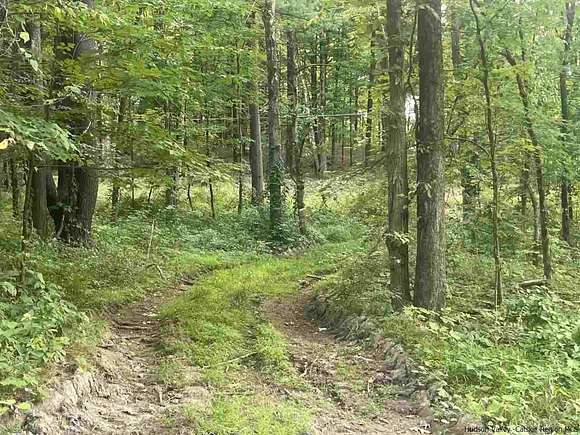 30 Acres of Land for Sale in New Paltz, New York