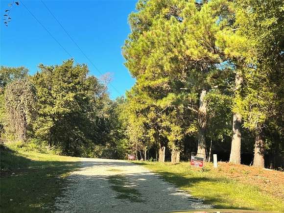 4.5 Acres of Residential Land for Sale in Tool, Texas