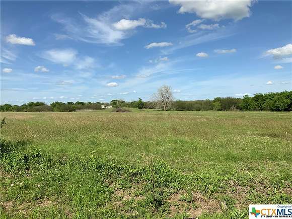 7.7 Acres of Residential Land for Sale in Nixon, Texas