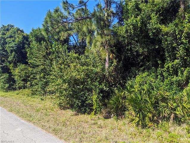 0.442 Acres of Residential Land for Sale in Lehigh Acres, Florida