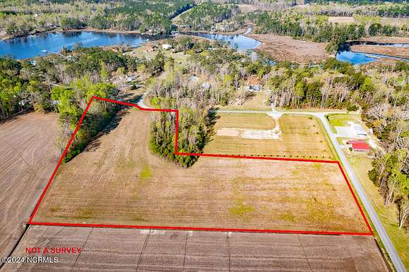 8.6 Acres of Residential Land for Sale in Grantsboro, North Carolina