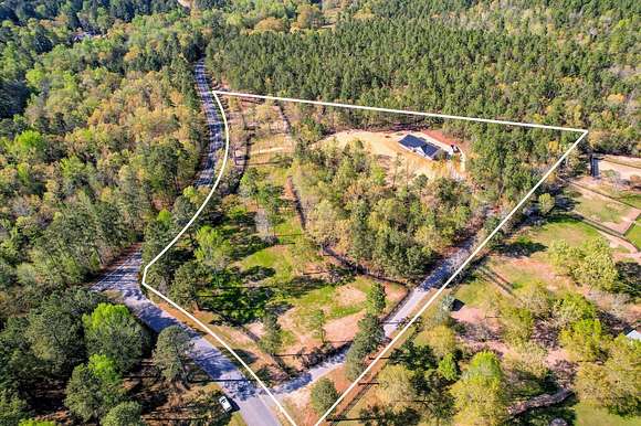 7.5 Acres of Land with Home for Sale in Aiken, South Carolina