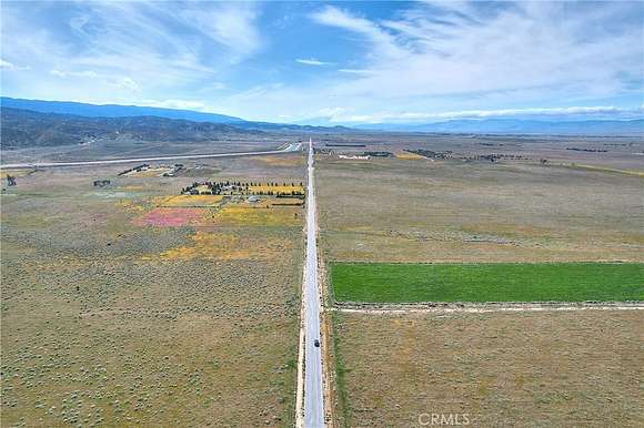 24.3 Acres of Land for Sale in Fairmont, California