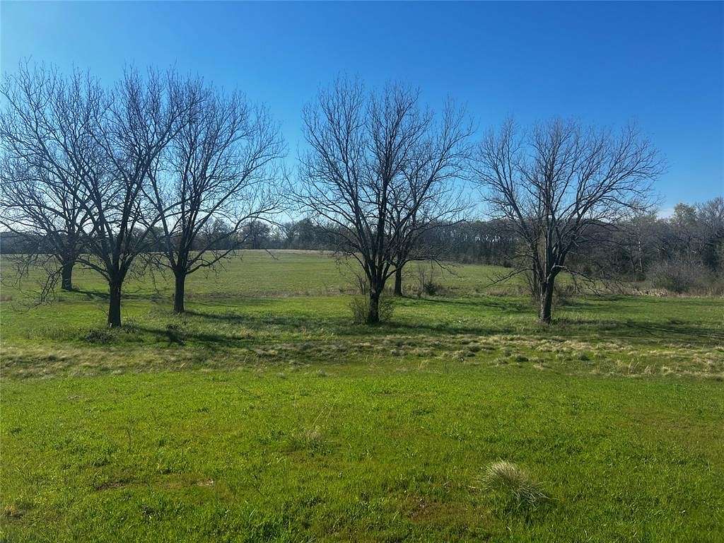 32 Acres of Agricultural Land for Sale in Konawa, Oklahoma