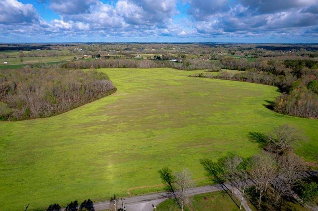 155 Acres of Land for Auction in Sparta, Tennessee
