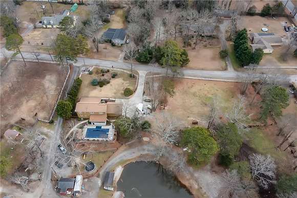 5.2 Acres of Land with Home for Sale in Lithonia, Georgia