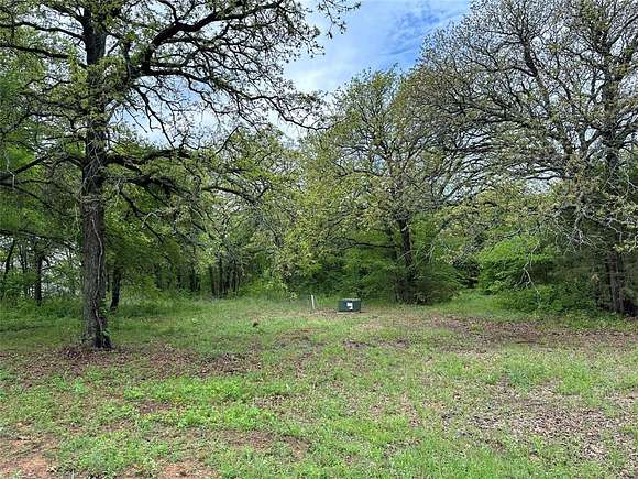 2.71 Acres of Residential Land for Sale in Whitesboro, Texas