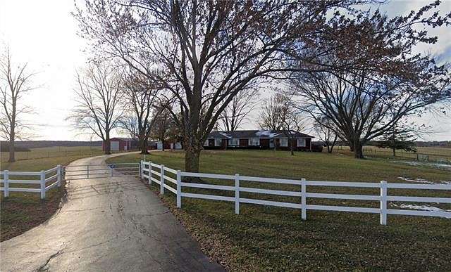5.2 Acres of Residential Land with Home for Sale in Smithville, Missouri