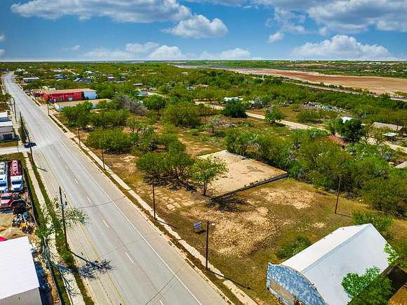 0.96 Acres of Commercial Land for Sale in Big Spring, Texas
