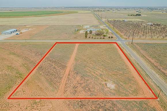 4.8 Acres of Commercial Land for Sale in Seminole, Texas