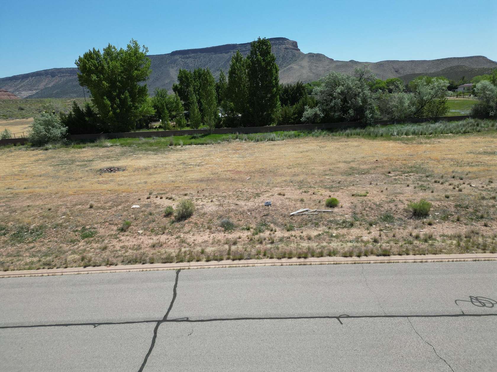 1 Acre of Residential Land for Sale in Virgin, Utah