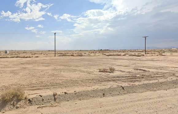 0.23 Acres of Residential Land for Sale in Salton City, California